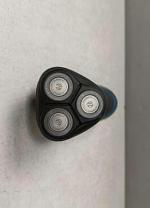Електробритва б/у philips s1510 4