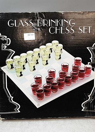 Настільна гра б/у glass chess drinking game 2