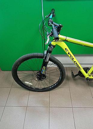 Велосипед б/у cyclone ax 27.5" 3