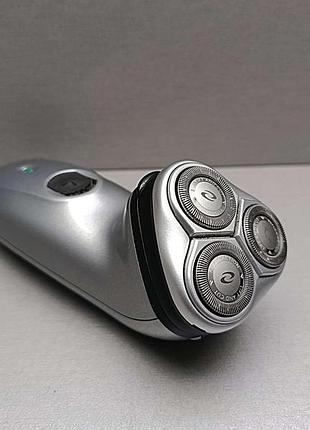 Электробритва б/у philips philishave 5818 2