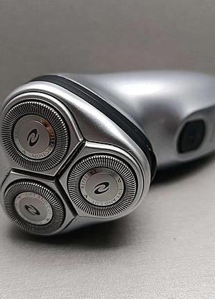 Электробритва б/у philips philishave 5818 8