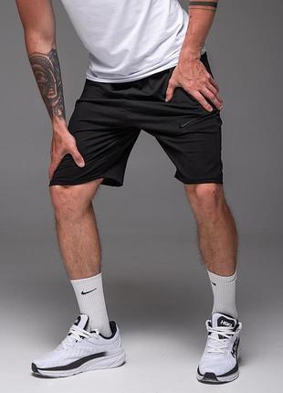 Мужские шорты nike черные 2