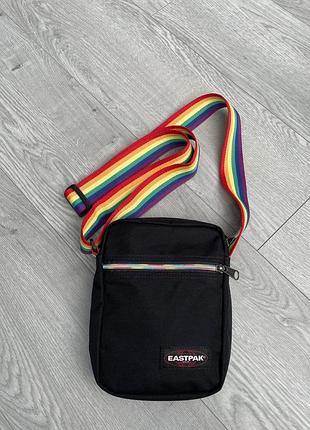 Сумка кросбоді eastpak