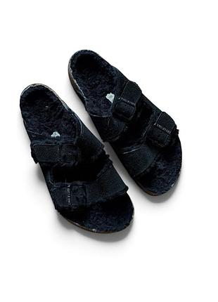 Чорні сандалі плюшеві birkenstock