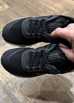 Детские кроссовки nike react live, размер 34 2