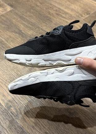Детские кроссовки nike react live, размер 34 3