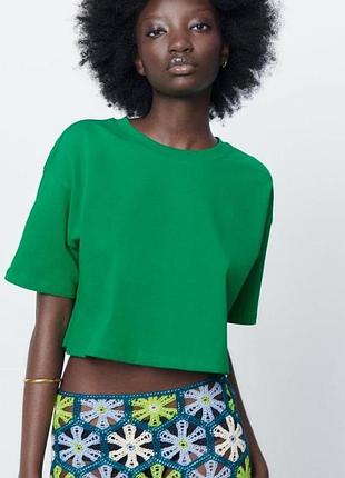 Женская короткая зеленая футболка zara, m