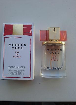 Парфум estee lauder modern muse eau de rouge об'ємом 30 мл (у флаконі та в оригінальній коробочці). 2