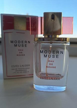 Парфум estee lauder modern muse eau de rouge об'ємом 30 мл (у флаконі та в оригінальній коробочці). 5