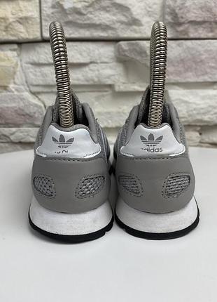 Дитячі кросівки adidas 4