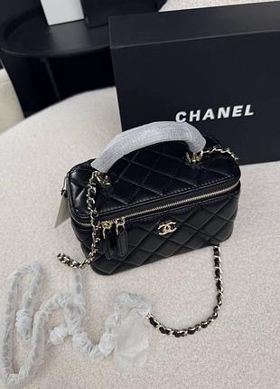 Жіноча сумка mini vanity case in black lambskin 2