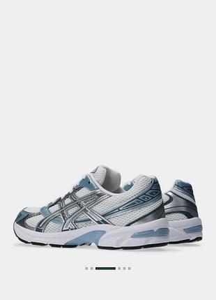 Легкі кросівки asics 5
