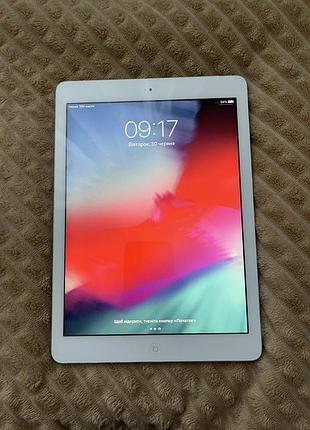 Планшет apple ipad 10 дюймів 6