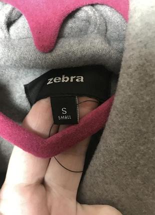 Стильне елегантне пальто zebra 8