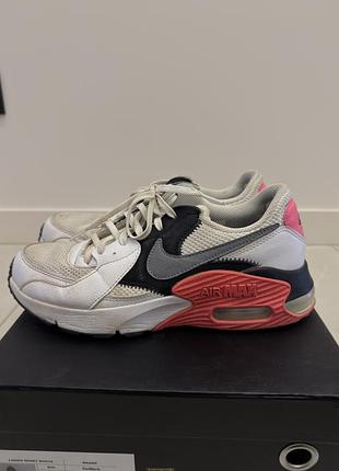 Кросівки nike air max excee білі з чорним та рожевим