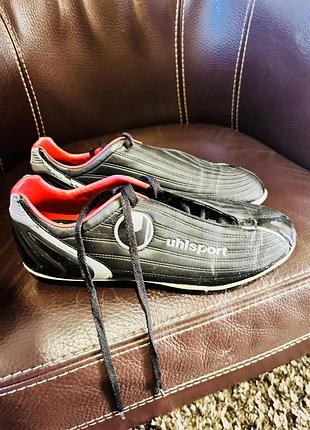 Бутси чоловічі uhlsport чорні з червоним