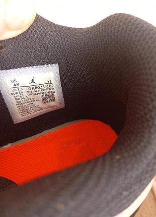 Кросівки нові nike 2