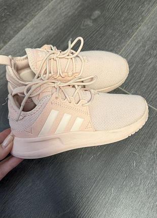 Кросівки adidas