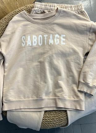 Спортивний костюм для дівчинки sabotage бежевий розмір 134