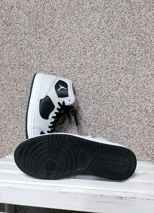 Кроссовки nike 6