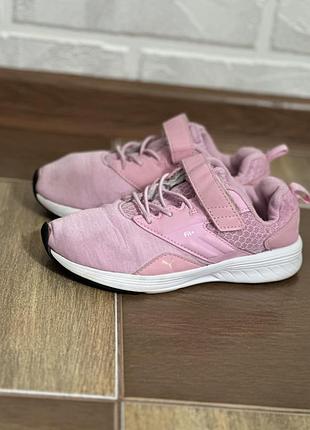 Кросівки для дівчинки puma рожеві, розмір 30
