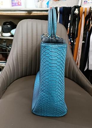 Блакитна сумочка christian dior 2