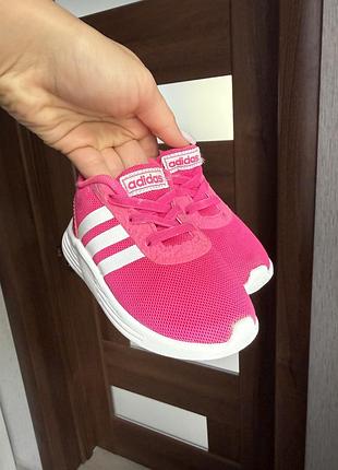 Кросівки для дівчинки adidas
