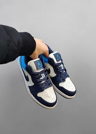 Nike air jordan retro 1 low 4