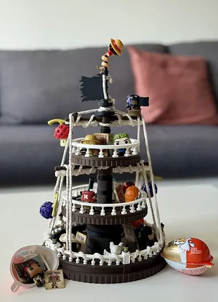 Поличка стенд для фігурок one piece kinder joy,стенд для фігурок ван піс кіндер джой