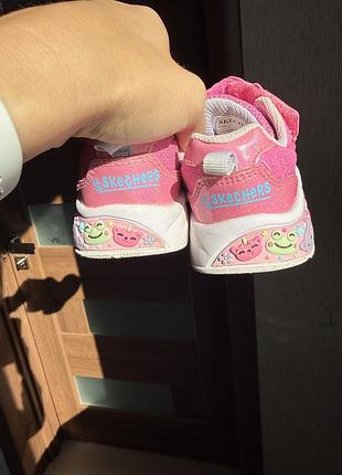 Кросівки для дівчинки skechers 4