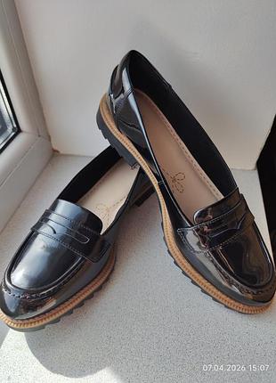 Лофери жіночі clarks чорні, 41 розмір, шкіра