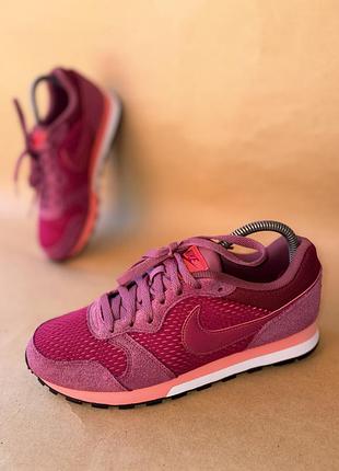 Nike md runner 2 39(25см)