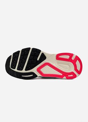 Nike zoomx wmns structure plus 5