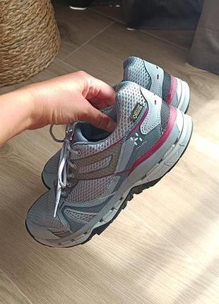 Кросівки жіночі gore tex 2