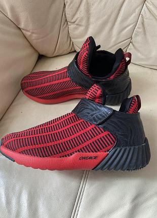 Продам кросівки 6