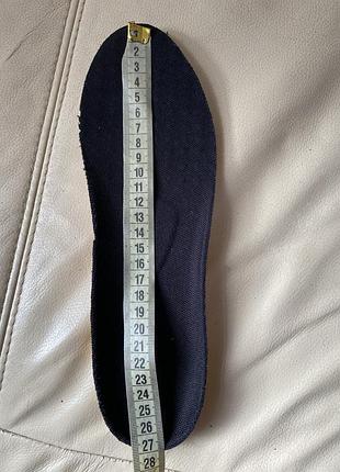 Продам кросівки 7