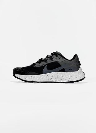 Nike pegasus trail 3 black/white