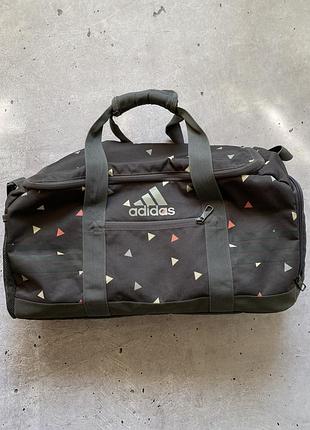 Спортивна сіра сумка adidas