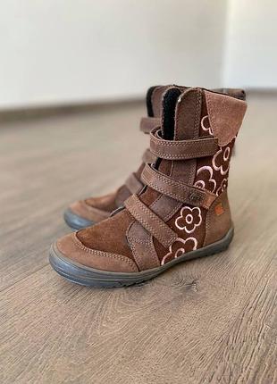 Чобітки шкіряні утеплені agatha ruiz de la prada рр.30