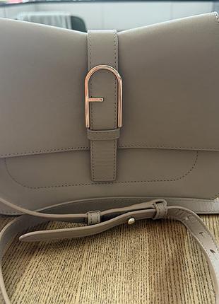 Жіноча сумка furla через плече, бежева