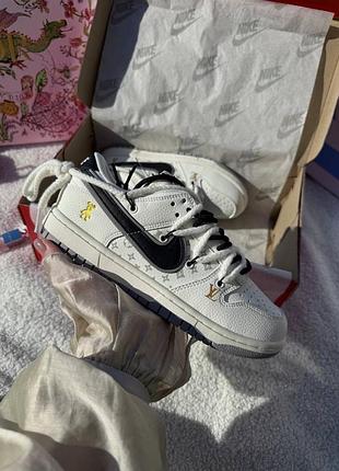 Кросівки nike sb x lv x glommy bear white black