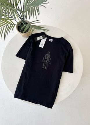 Чоловіча футболка cp company з принтом чорна теніска с.п. компані на літо l (b)