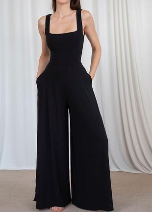 Стильный трикотажный комбинезон кюлоты stradivarius с поясом