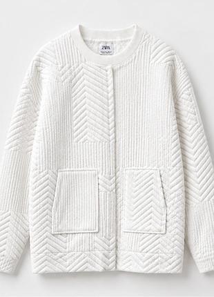 Світшот zara білий стьобаний