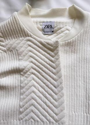 Світшот zara білий стьобаний 3