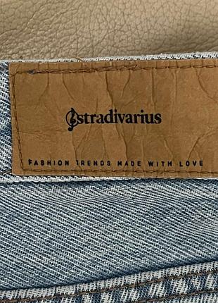 Голубые джинсы мом stradivarius s-m 10