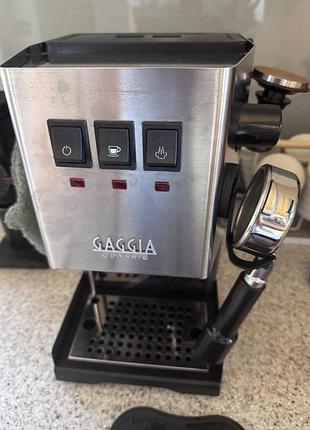Кофеварка рожковая gaggia ri9481/11eu espresso classic e24 inox