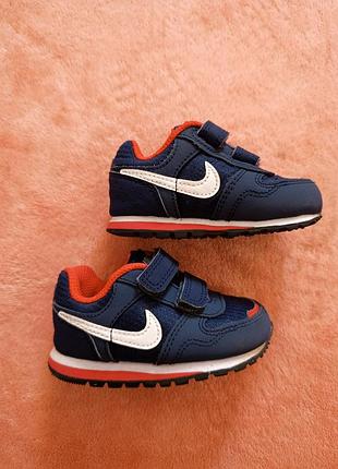 Дитячі нові кросівки nike, розмір 19,5