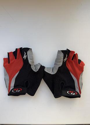 Перчатки specialized