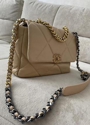 Сумка для жінок chanel 19 бежева стьобана